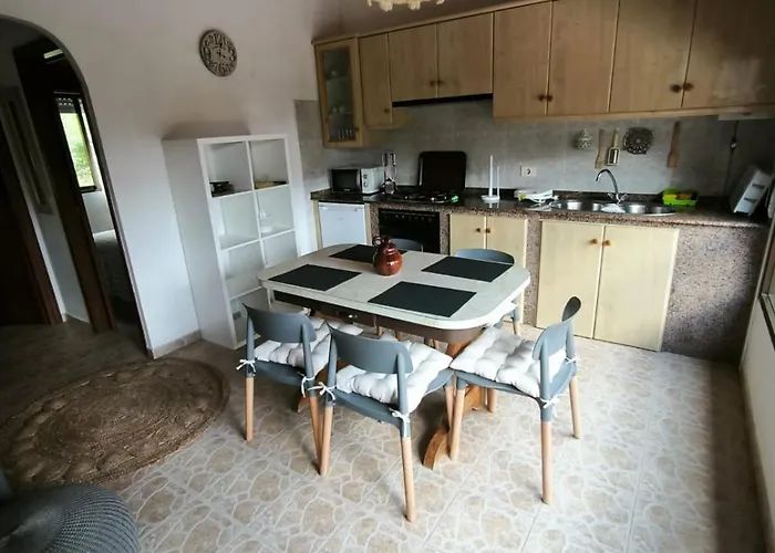 La Terraza De Isabel Porto do Barqueiro